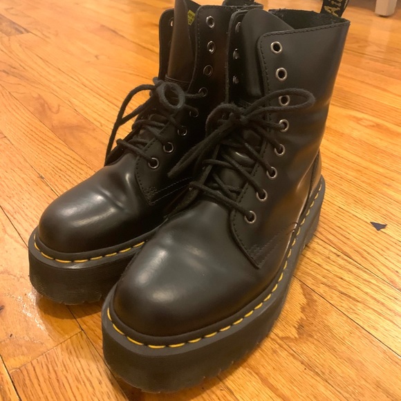 dr martens platform second hand
